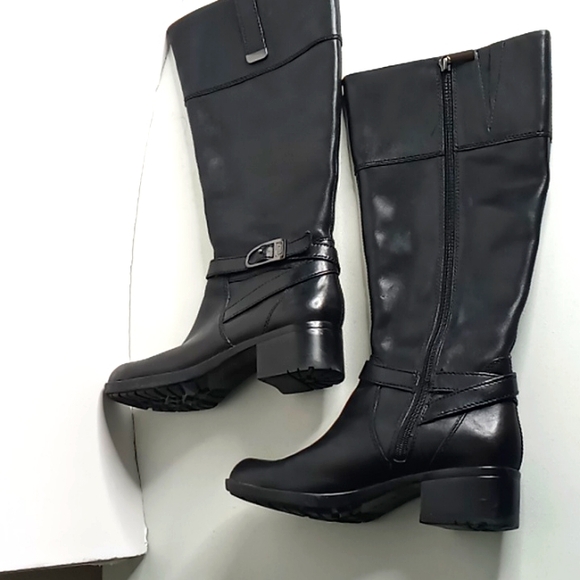 Bandolino+ BD - BAYA - Tall Leather Boots w/Buckle Detail- Black - size 6M - Picture 16 of 16